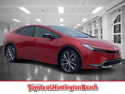 2025 Toyota Prius XLE