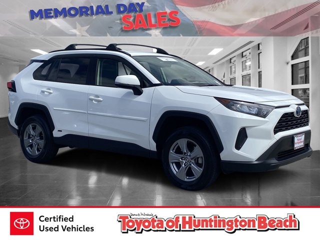 2022 Toyota RAV4 Hybrid LE