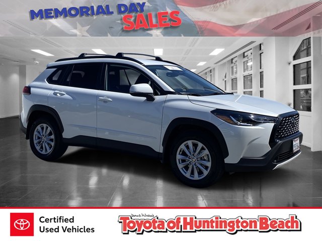2024 Toyota Corolla Cross LE