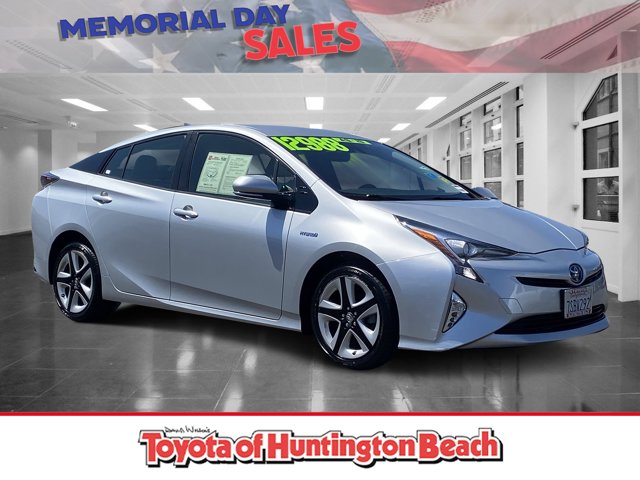 2016 Toyota Prius Three Touring