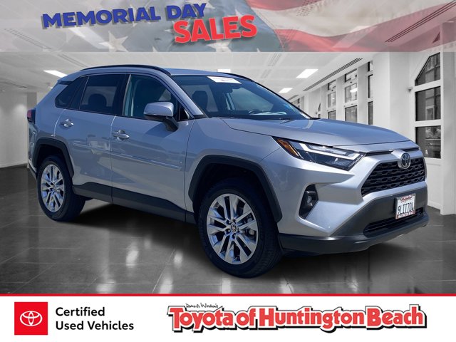 2024 Toyota RAV4 XLE Premium
