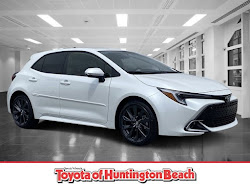 2025 Toyota Corolla Hatchback XSE