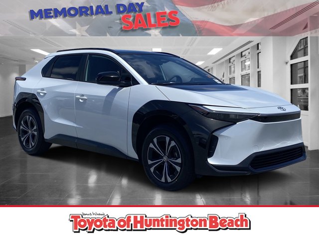 2025 Toyota bZ4X XLE
