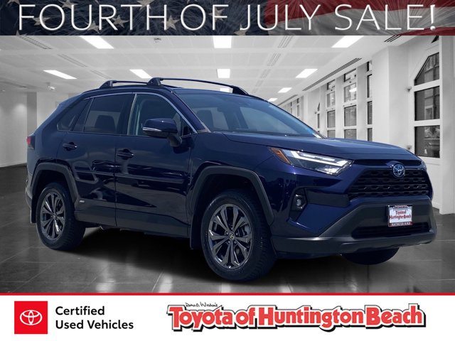2022 Toyota RAV4 XLE Premium