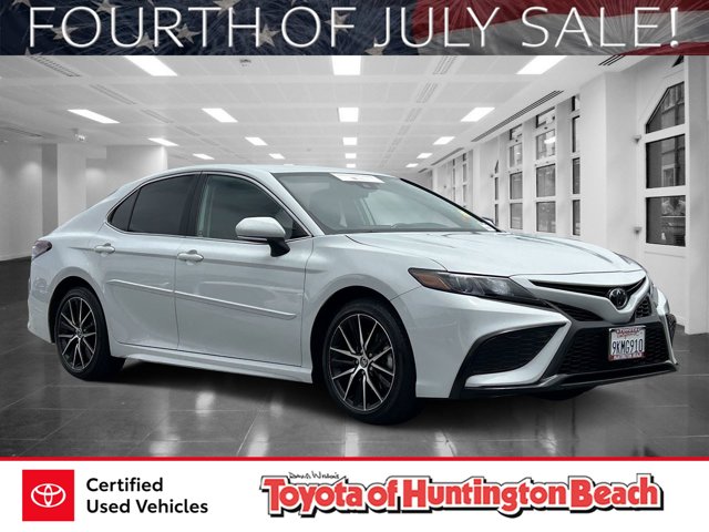 2024 Toyota Camry SE