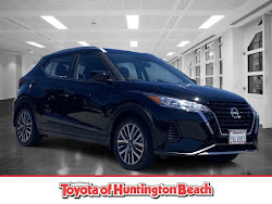 2022 Nissan Kicks SV