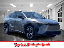 2025 Toyota bZ4X XLE