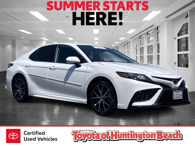 2024 Toyota Camry SE