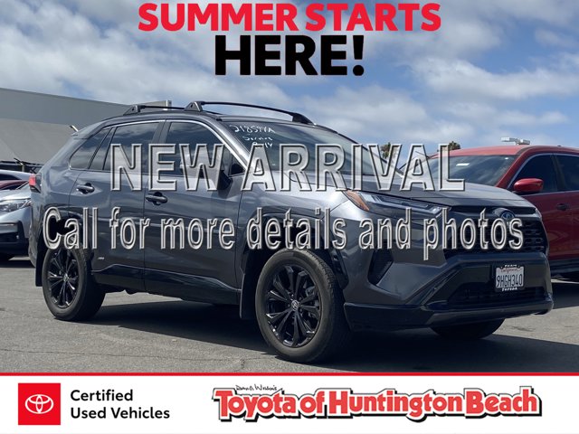 2023 Toyota RAV4 SE