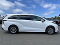 2023 Toyota Sienna LE