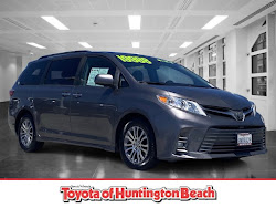 2020 Toyota Sienna XLE