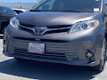 2020 Toyota Sienna XLE