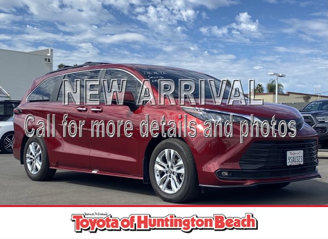2025 Toyota Sienna XLE
