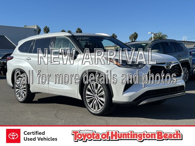 2022 Toyota Highlander Platinum