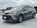 2022 Toyota Sienna LE