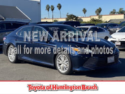 2020 Toyota Camry Hybrid XLE