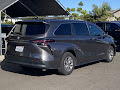 2023 Toyota Sienna LE