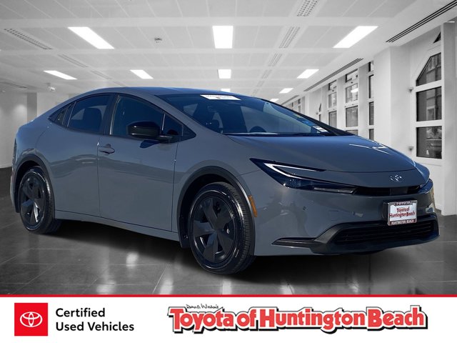 2024 Toyota Prius LE