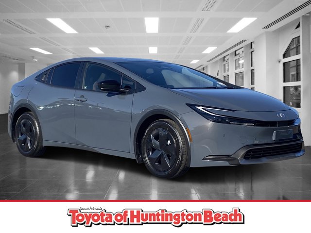 2026 Toyota Prius Plug-In Hybrid SE