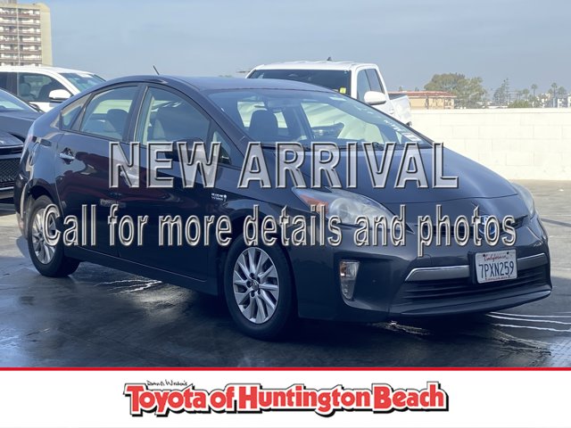 2013 Toyota Prius Plug-In Advanced