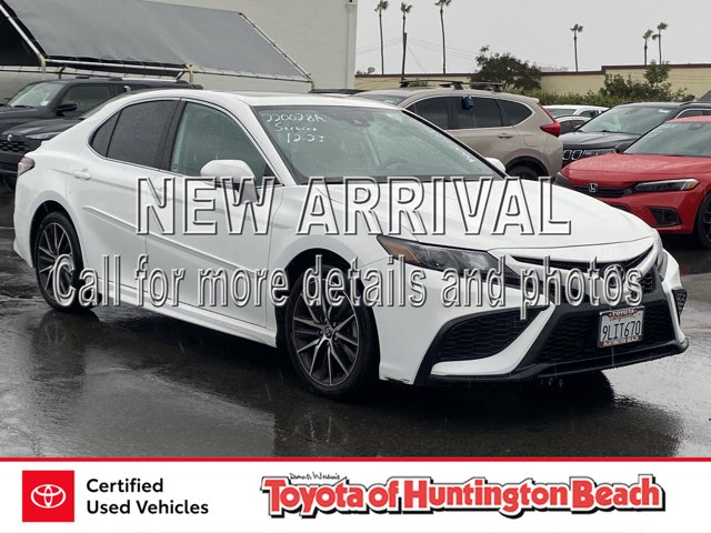2024 Toyota Camry SE