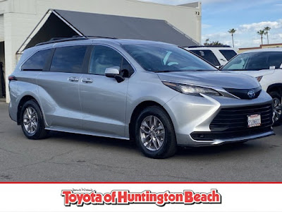 2025 Toyota Sienna