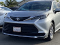 2025 Toyota Sienna LE
