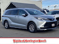 2025 Toyota Sienna LE