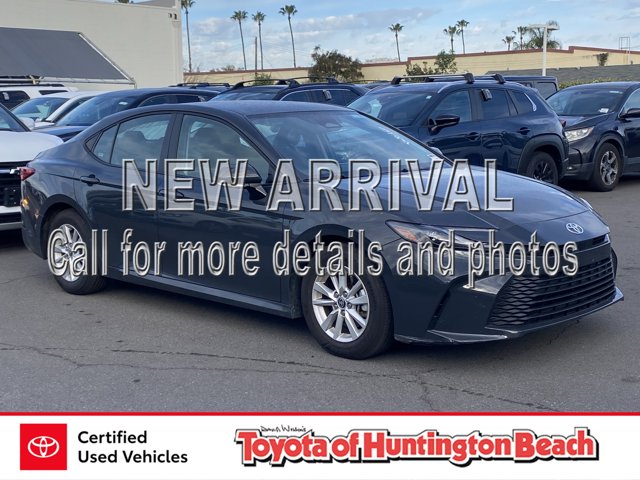 2025 Toyota Camry LE