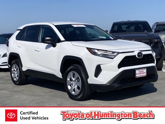 2024 Toyota RAV4 LE