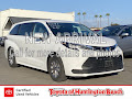 2025 Toyota Sienna LE