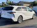 2025 Toyota Sienna LE
