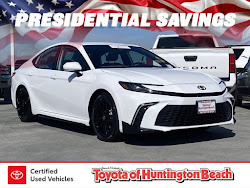 2025 Toyota Camry SE