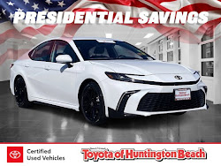 2025 Toyota Camry SE