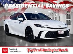 2025 Toyota Camry SE