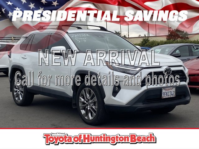 2023 Toyota RAV4 XLE Premium