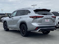 2025 Toyota Highlander XSE