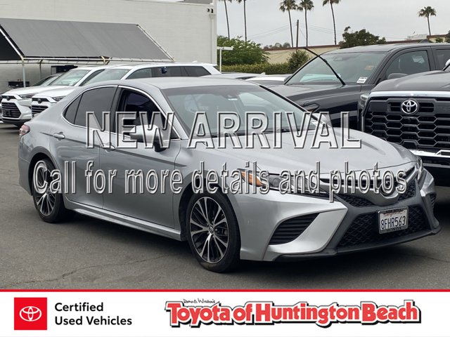 2018 Toyota Camry SE