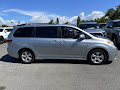 2019 Toyota Sienna LE