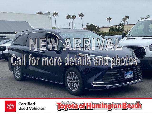 2024 Toyota Sienna XLE