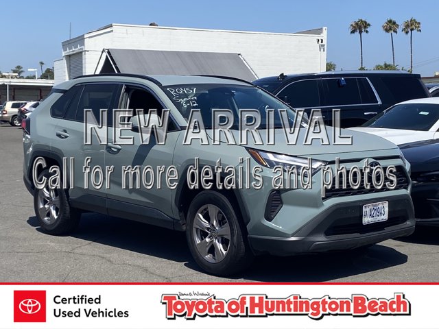 2023 Toyota RAV4 XLE