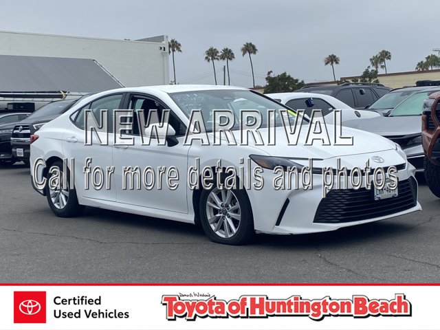 2025 Toyota Camry LE