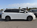 2020 Toyota Sienna SE
