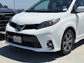 2020 Toyota Sienna SE