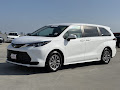 2025 Toyota Sienna LE