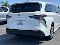 2025 Toyota Sienna LE