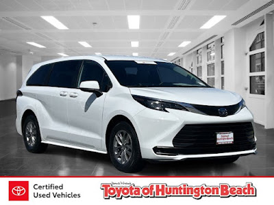 2025 Toyota Sienna