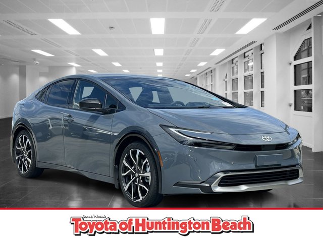 2027 Toyota Prius Plug-In Hybrid XSE Premium