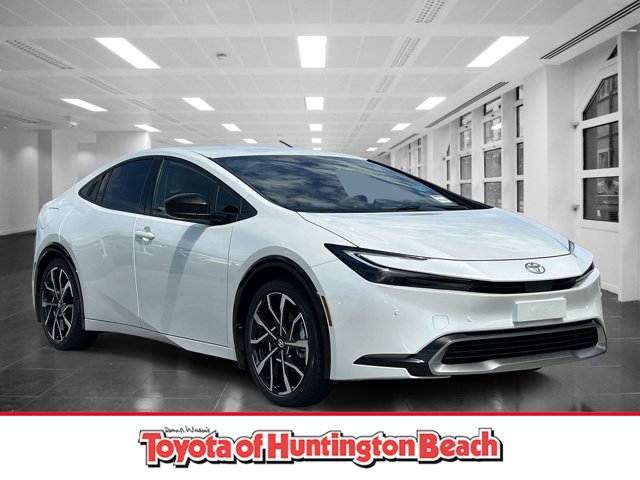 2027 Toyota Prius Plug-In Hybrid XSE