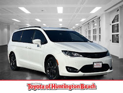 2020 Chrysler Pacifica Touring L Plus